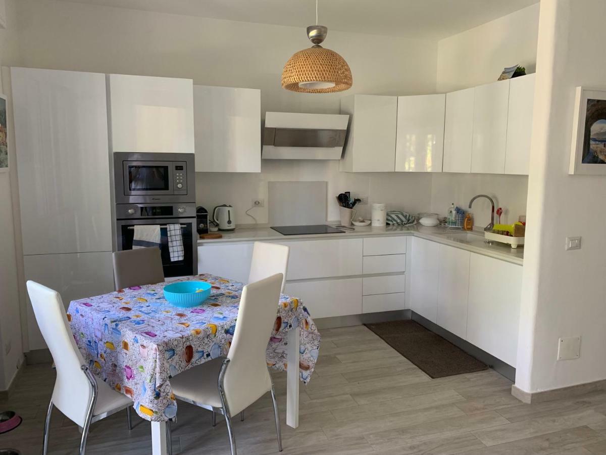 The Tides Apartment เซสตรี เลวานเต ภายนอก รูปภาพ