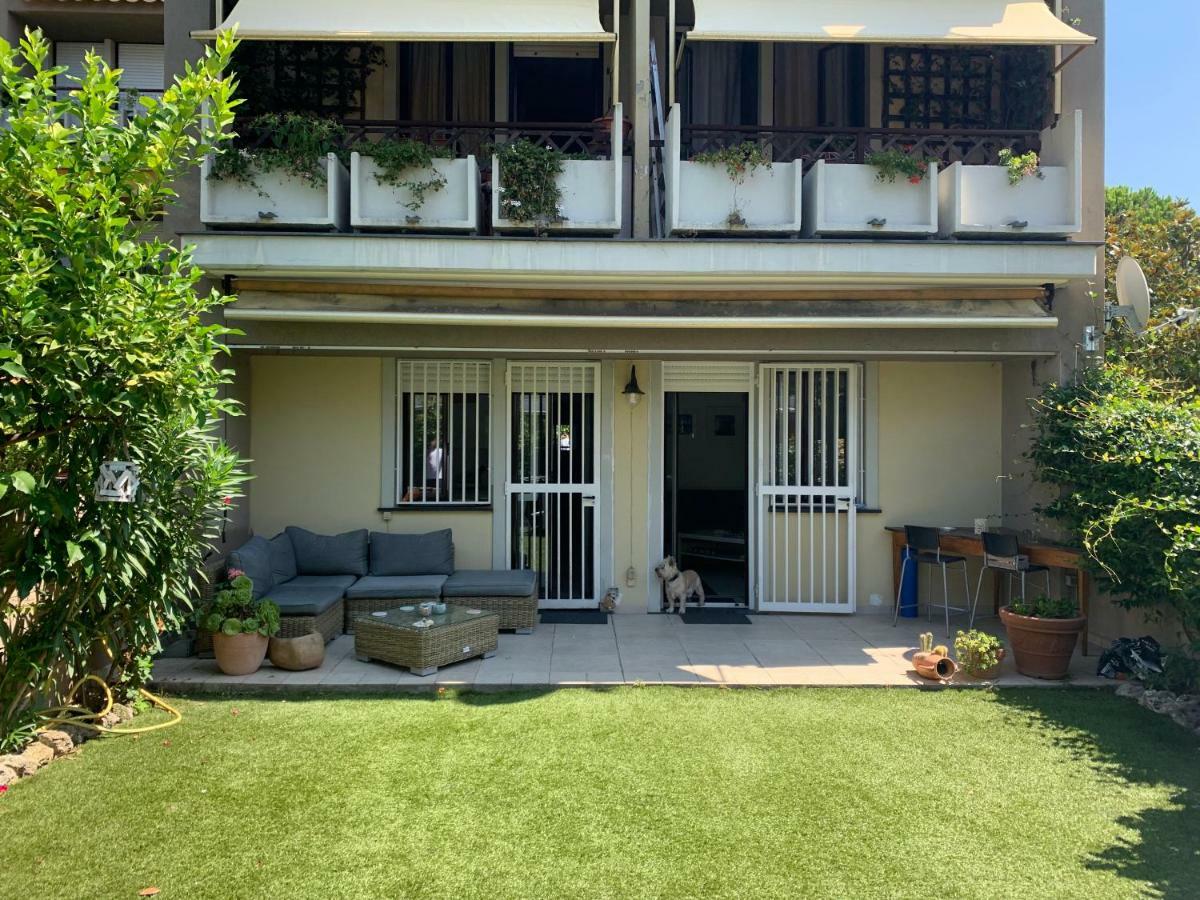 The Tides Apartment เซสตรี เลวานเต ภายนอก รูปภาพ